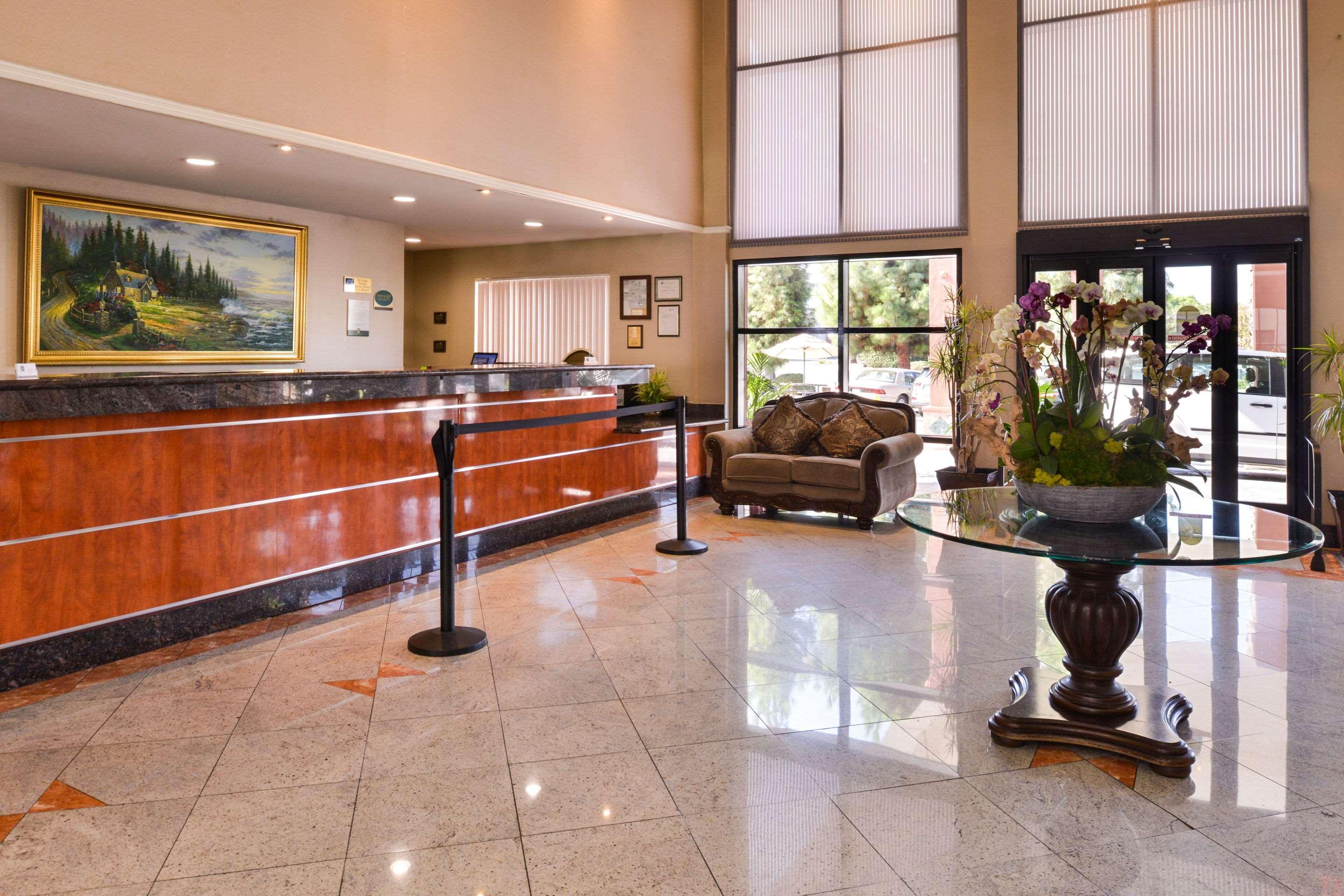 Quality Inn & Suites Walnut - City Of Industry Exterior foto